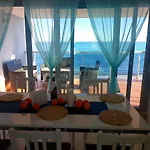 Esparto Apartment *